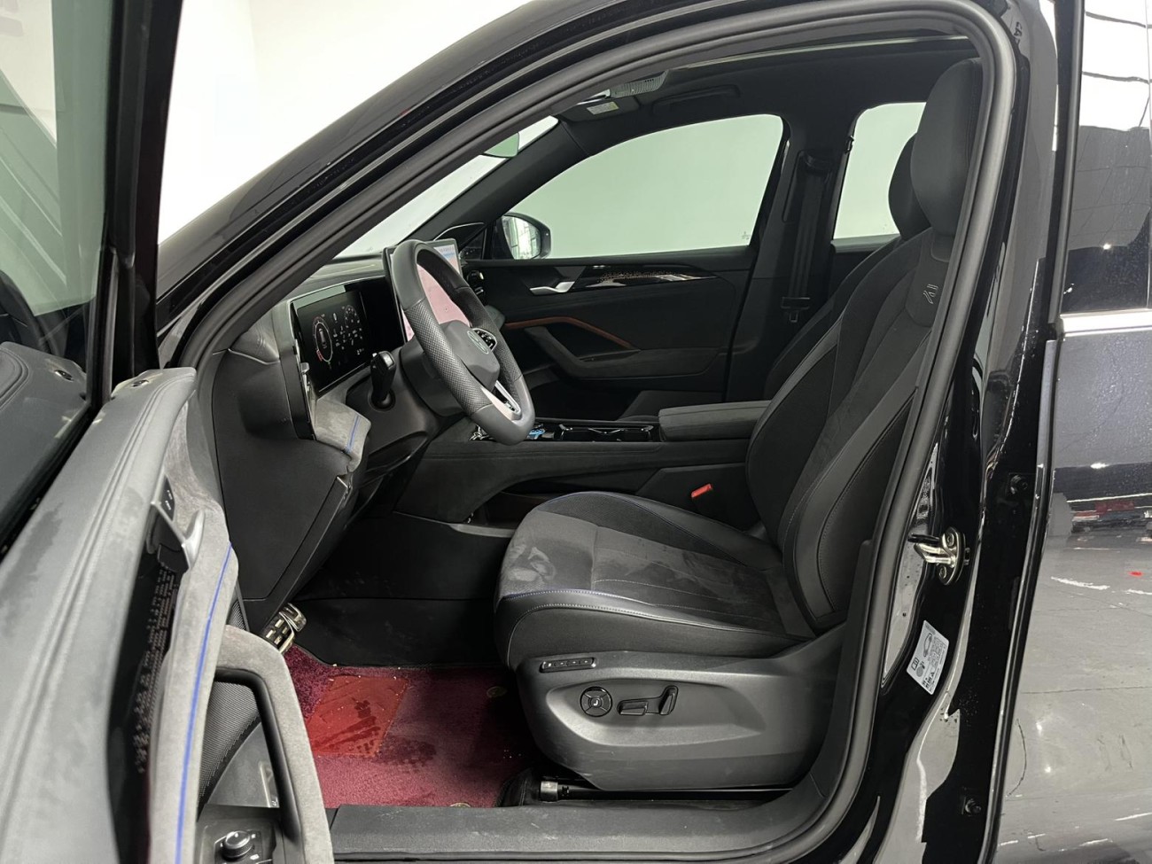 Volkswagen Tiguan L 2024