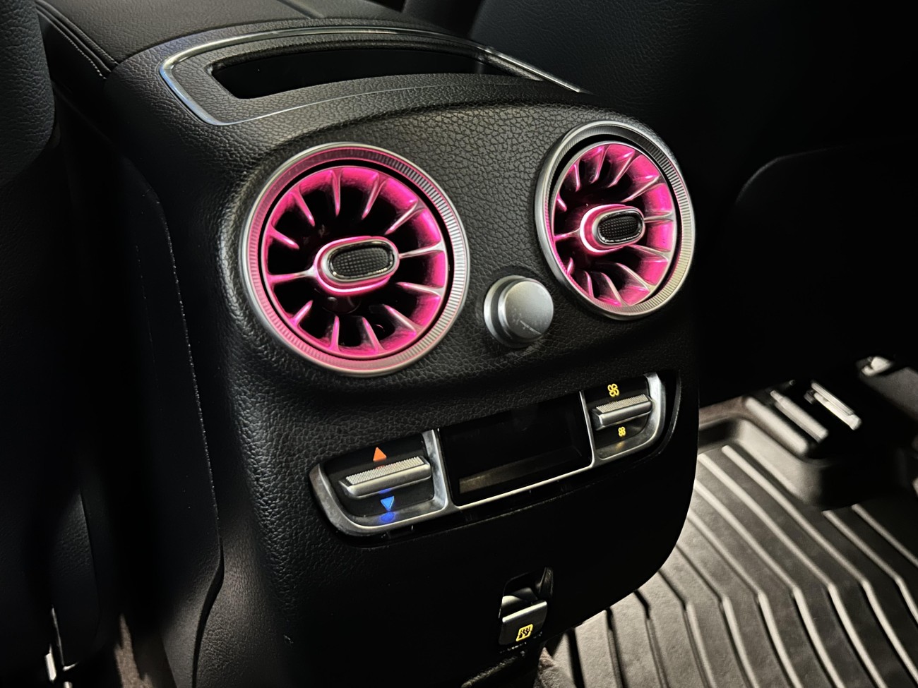 Mercedes-Benz GLC 300 L 2022