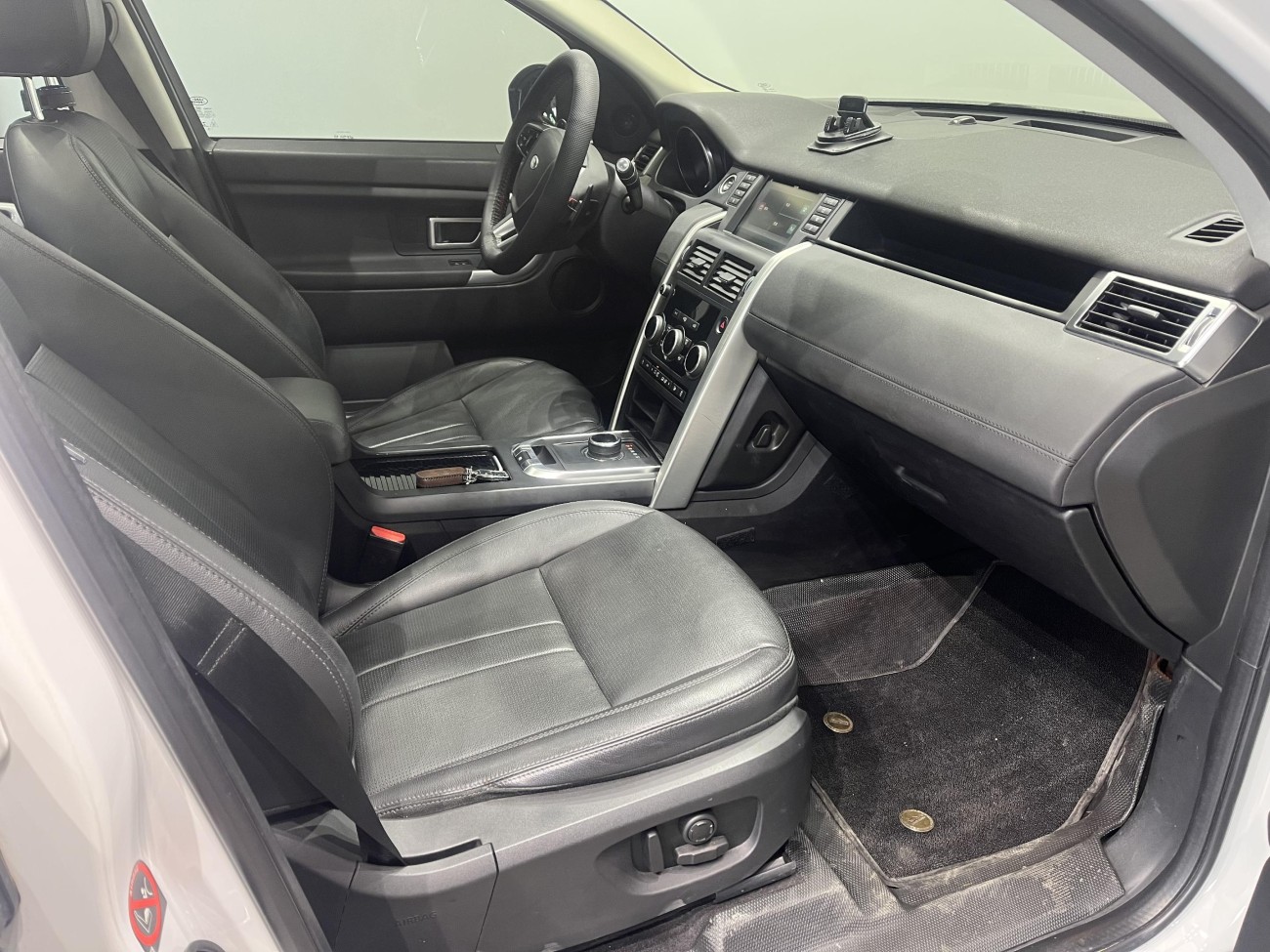 Land Rover Discovery 2018