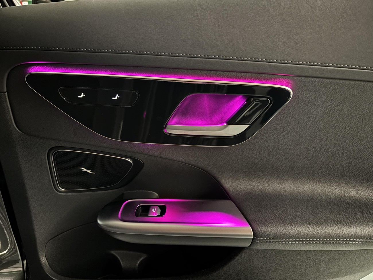 Mercedes-Benz C 200 L 2024