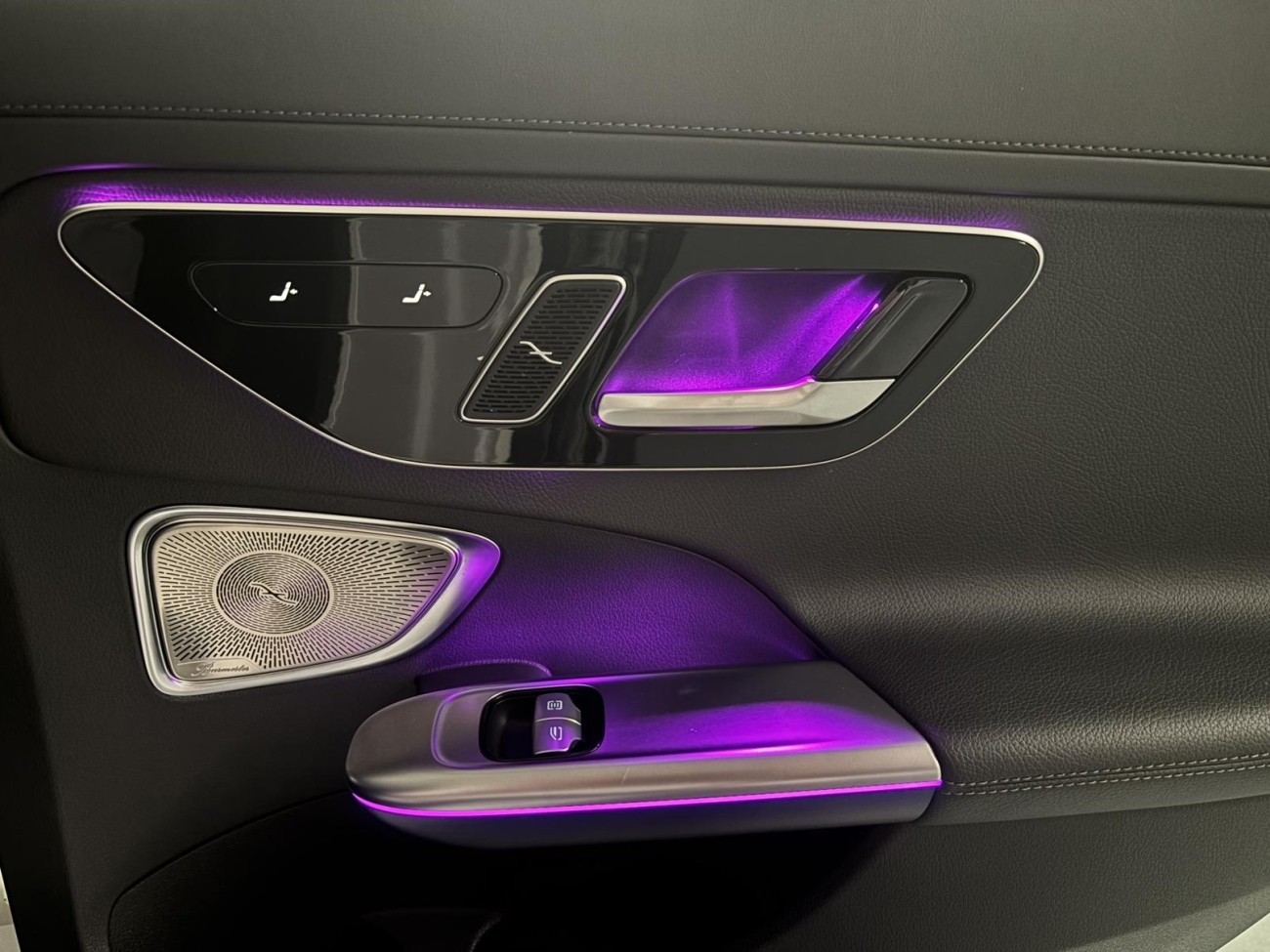 Mercedes-Benz C 260 L 2023