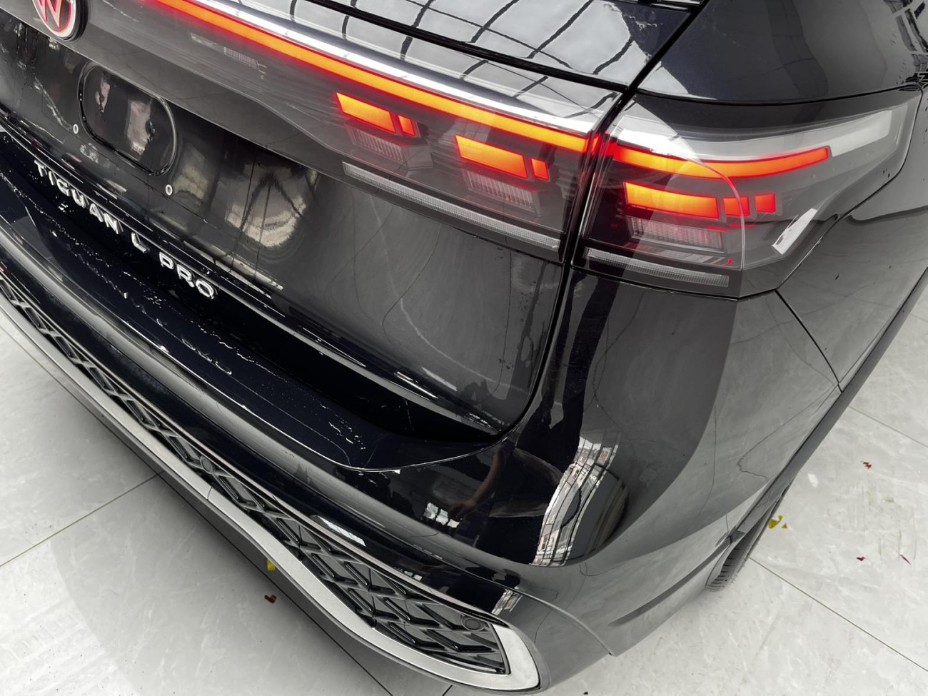 Volkswagen Tiguan L 2024