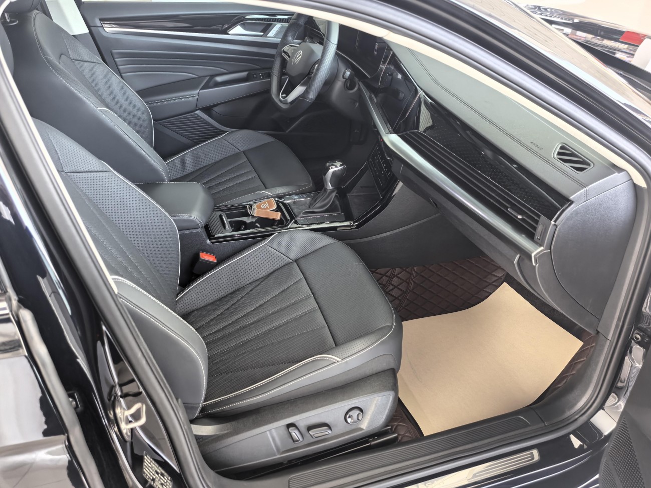 Volkswagen Passat 2024