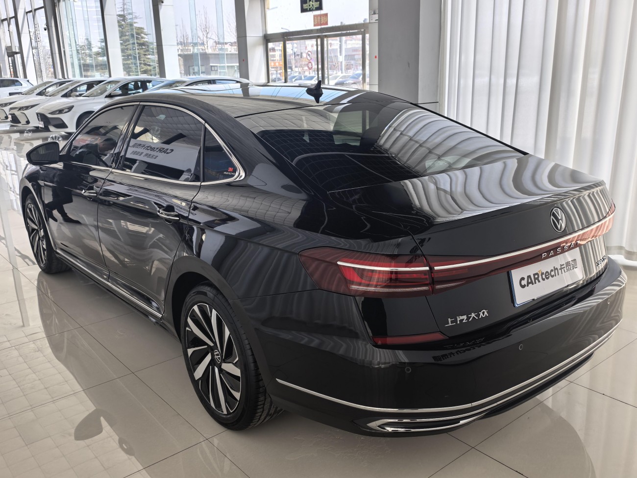 Volkswagen Passat 2024
