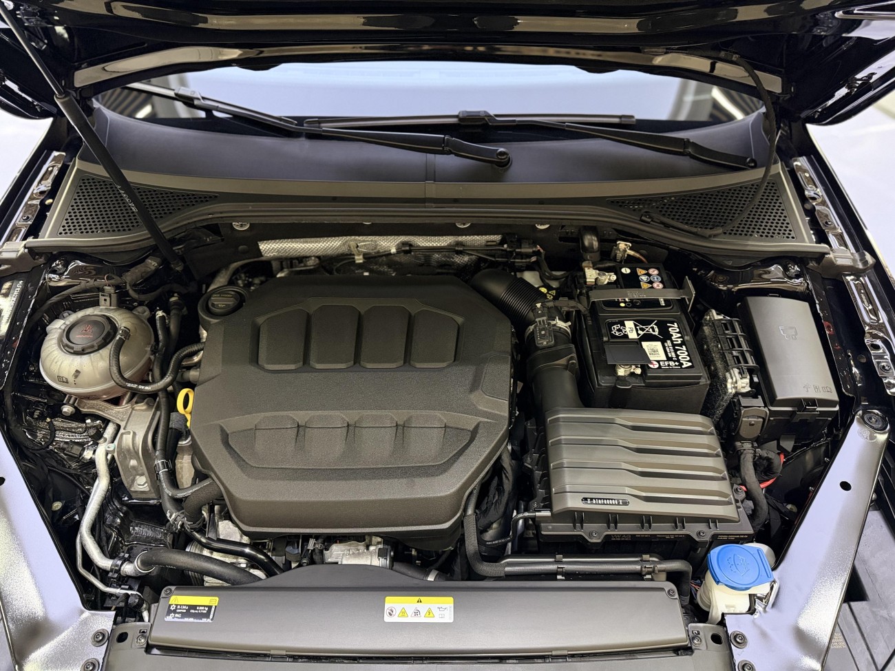 Volkswagen Magotan 2025