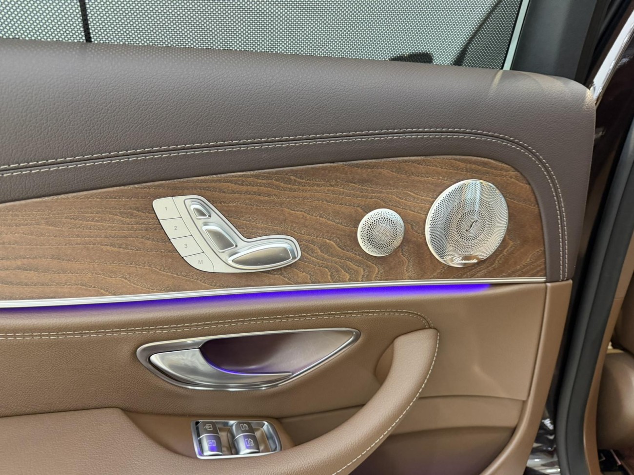 Mercedes-Benz E 300 L 2021