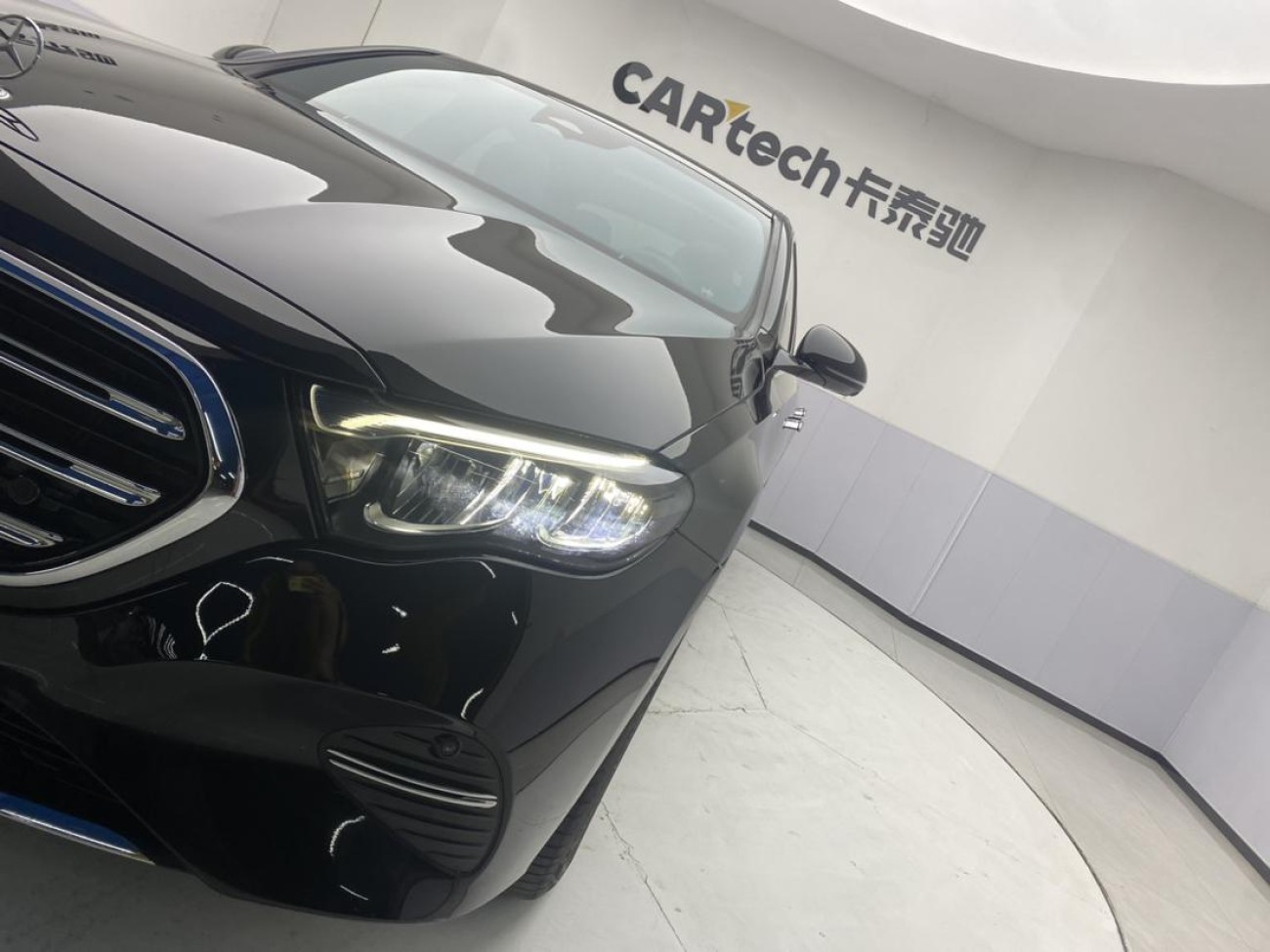 Mercedes-Benz E 260 L 2025