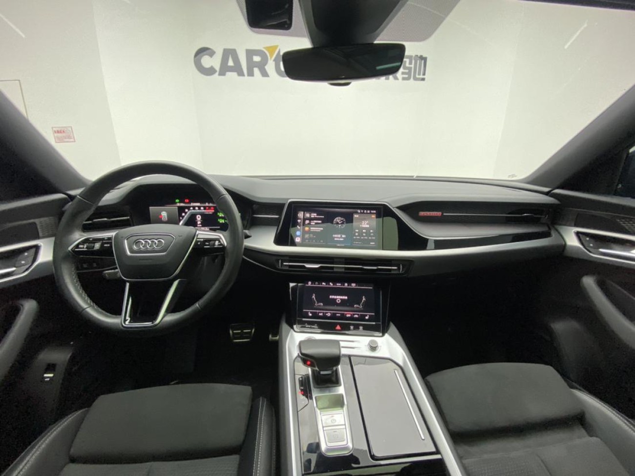 Audi Q6 45 TFSI 2023