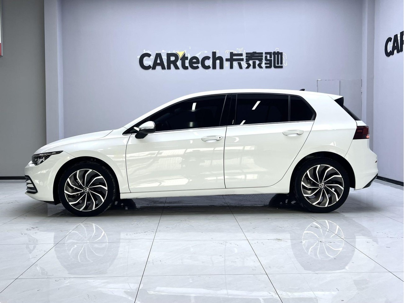 Volkswagen Golf 2023