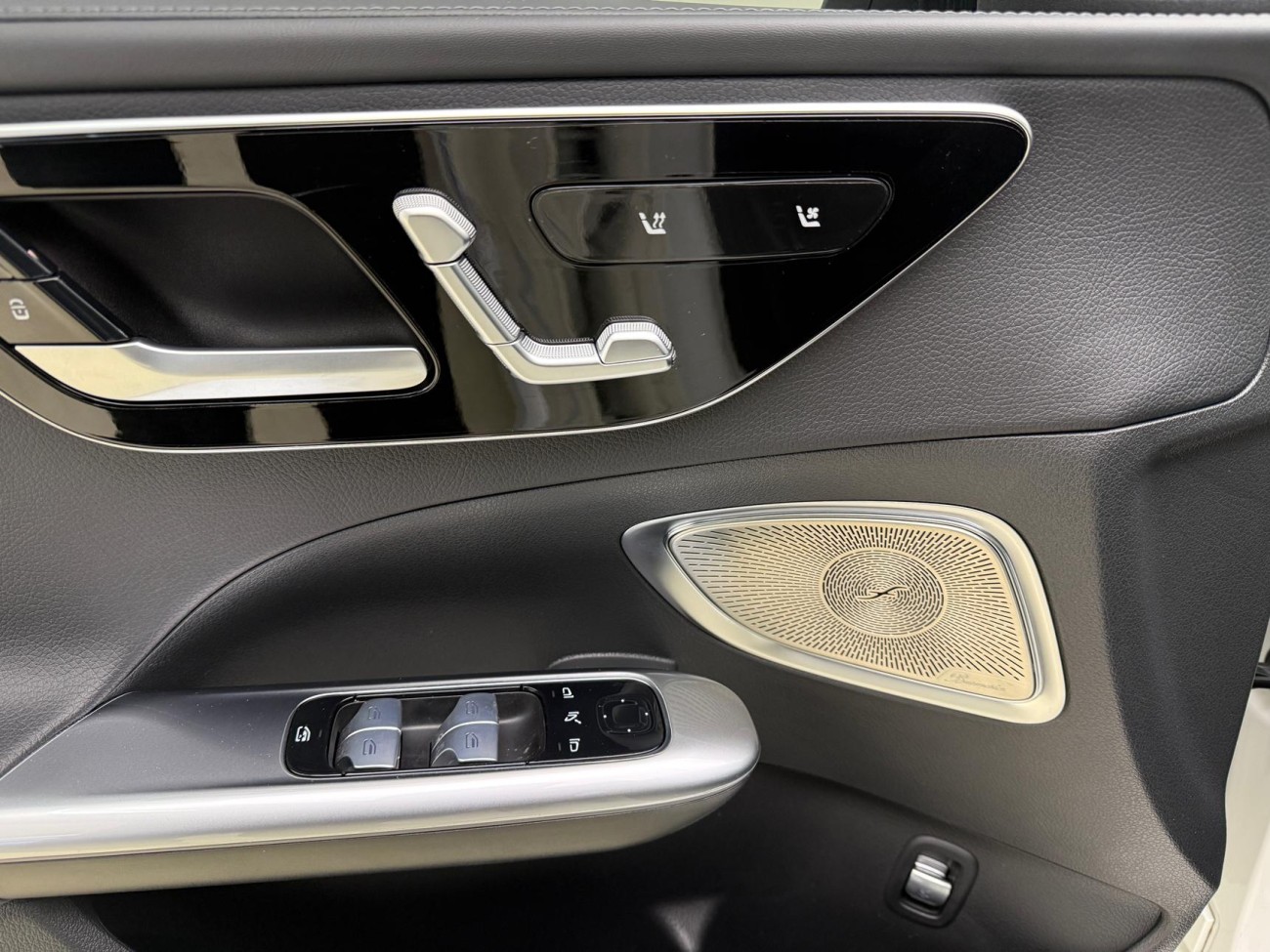 Mercedes-Benz C 260 L 2023