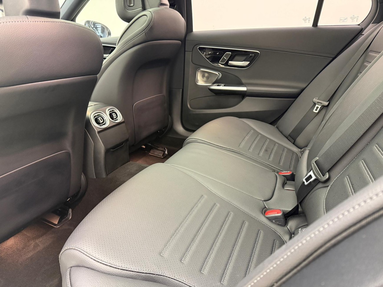 Mercedes-Benz C 260 L 2023