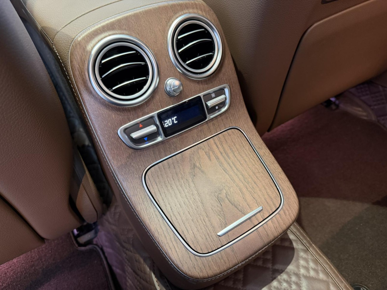 Mercedes-Benz E 300 L 2021