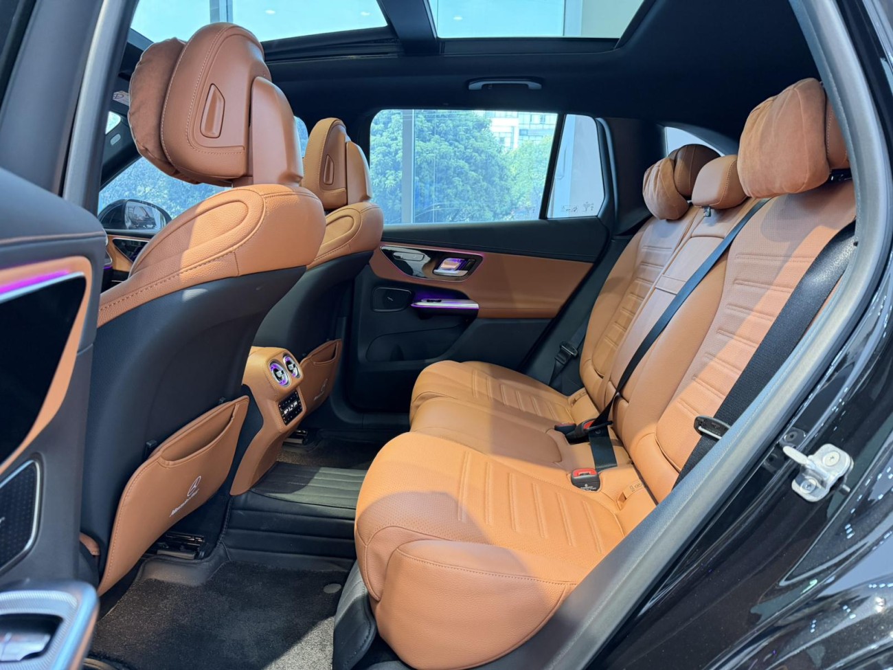 Mercedes-Benz GLC 260 L 2026