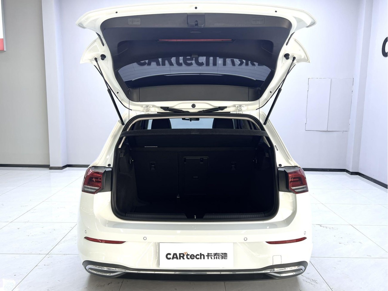 Volkswagen Golf 2023