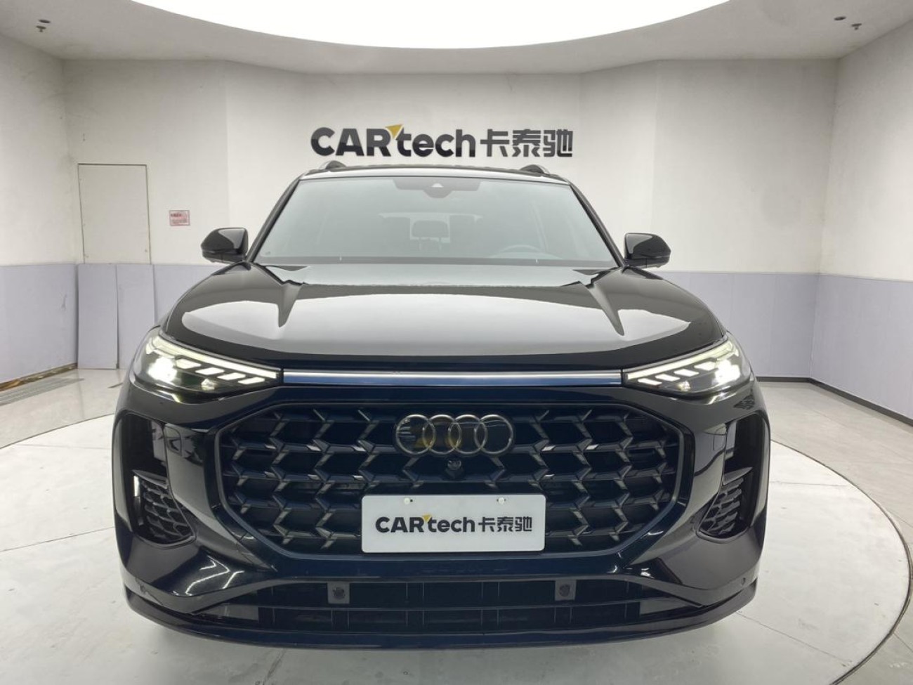 Audi Q6 45 TFSI 2023