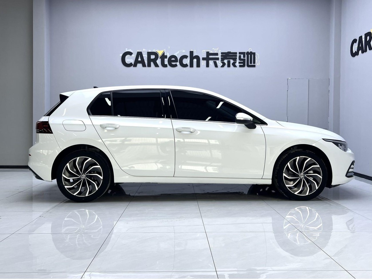 Volkswagen Golf 2023