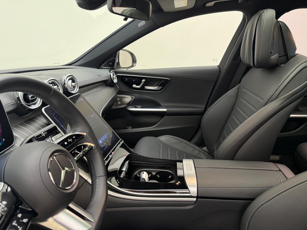 Mercedes-Benz C 260 L 2023