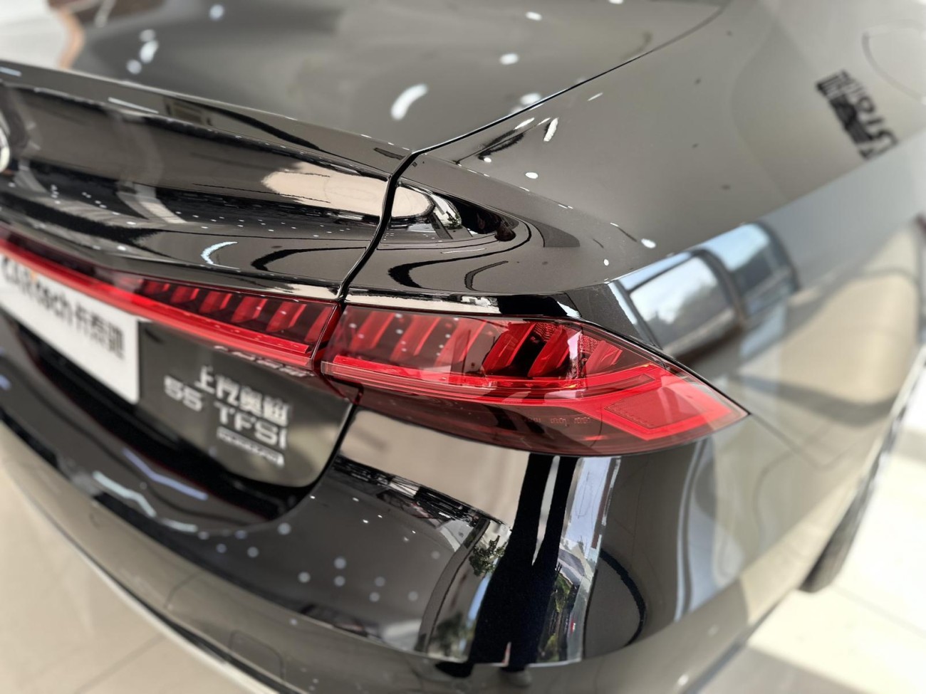 Audi A7L 45 TFSI 2024