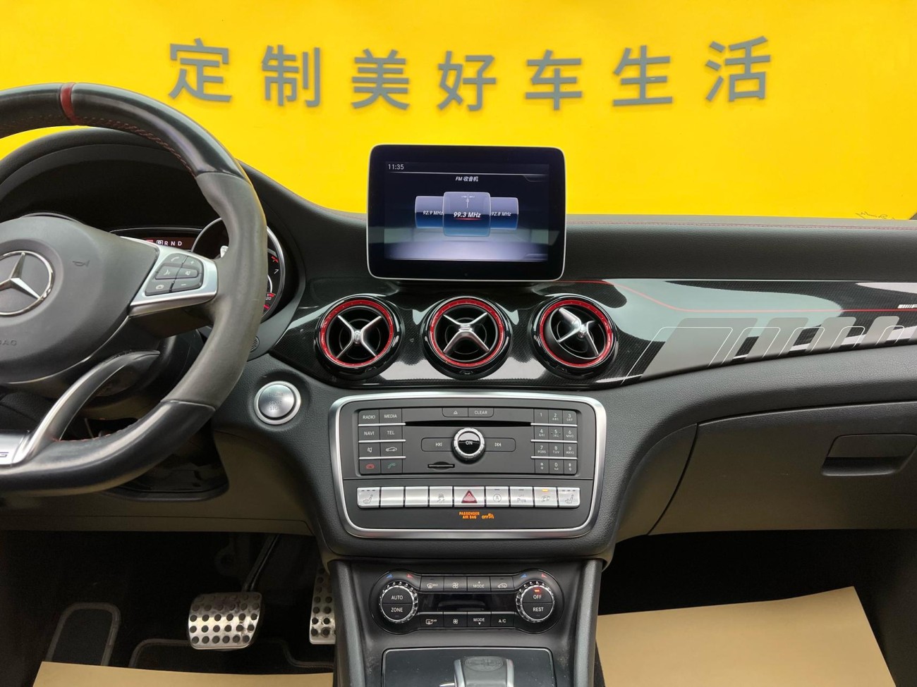 Mercedes-Benz GLA45 4MATIC 2018