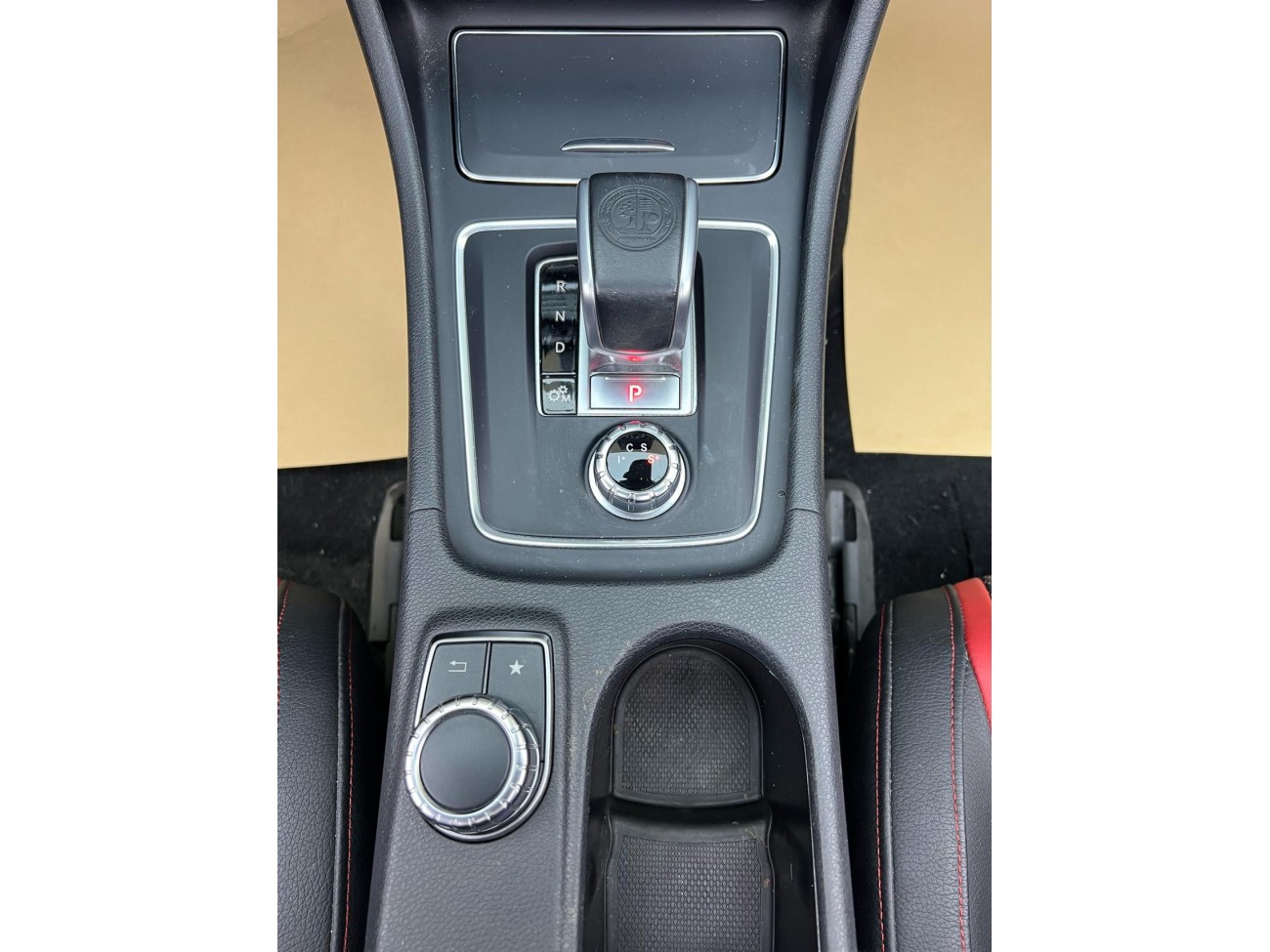 Mercedes-Benz GLA45 4MATIC 2018