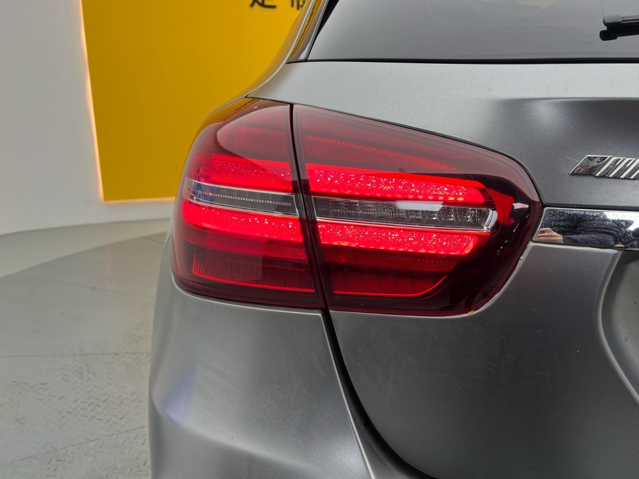 Mercedes-Benz GLA45 4MATIC 2018