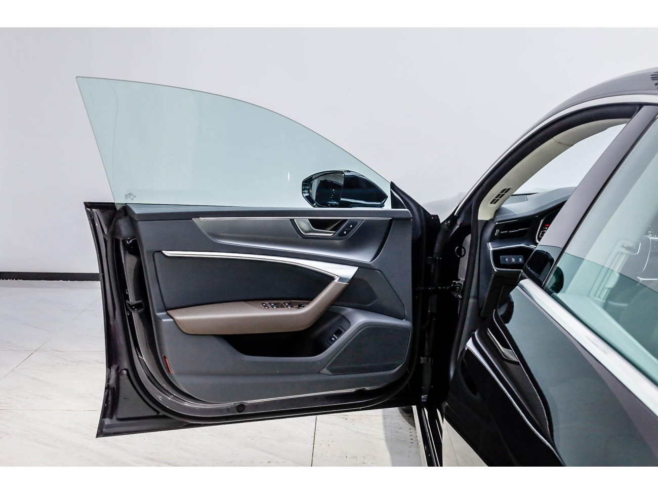 Audi A7L 45 TFSI 2024