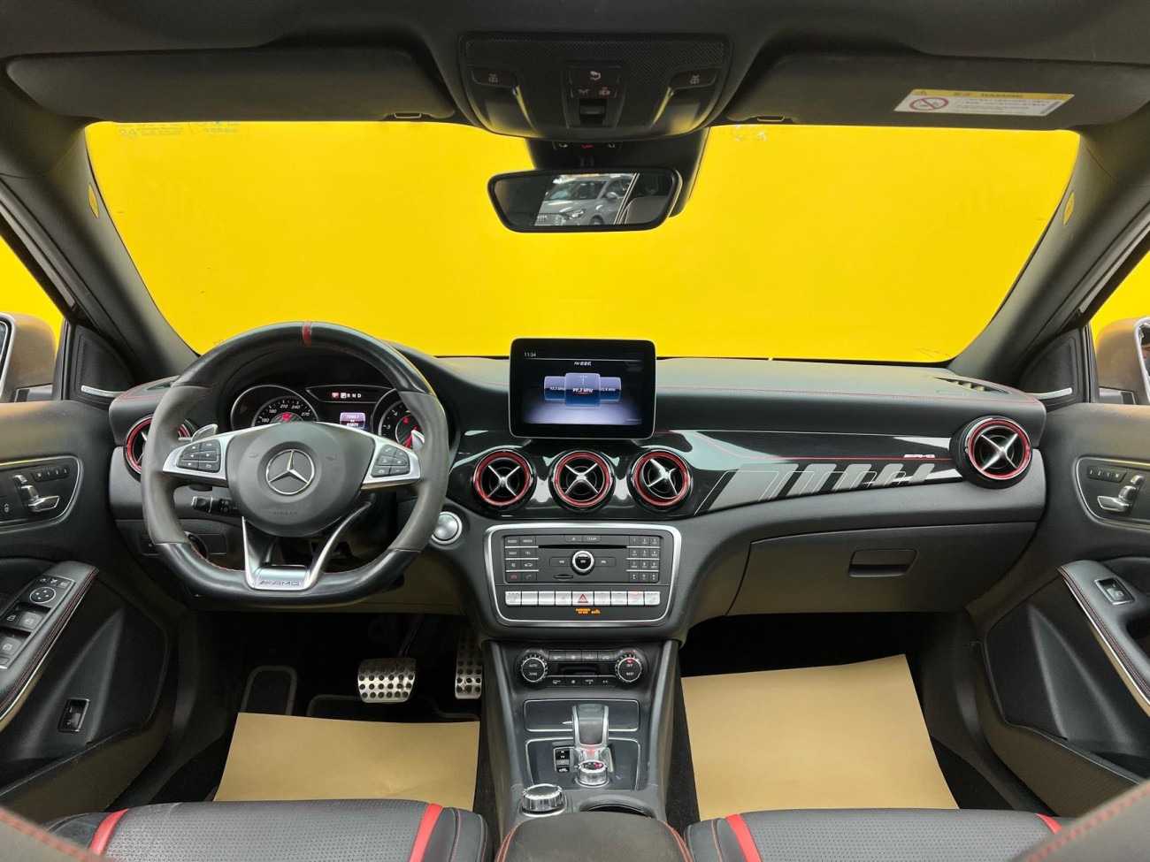 Mercedes-Benz GLA45 4MATIC 2018