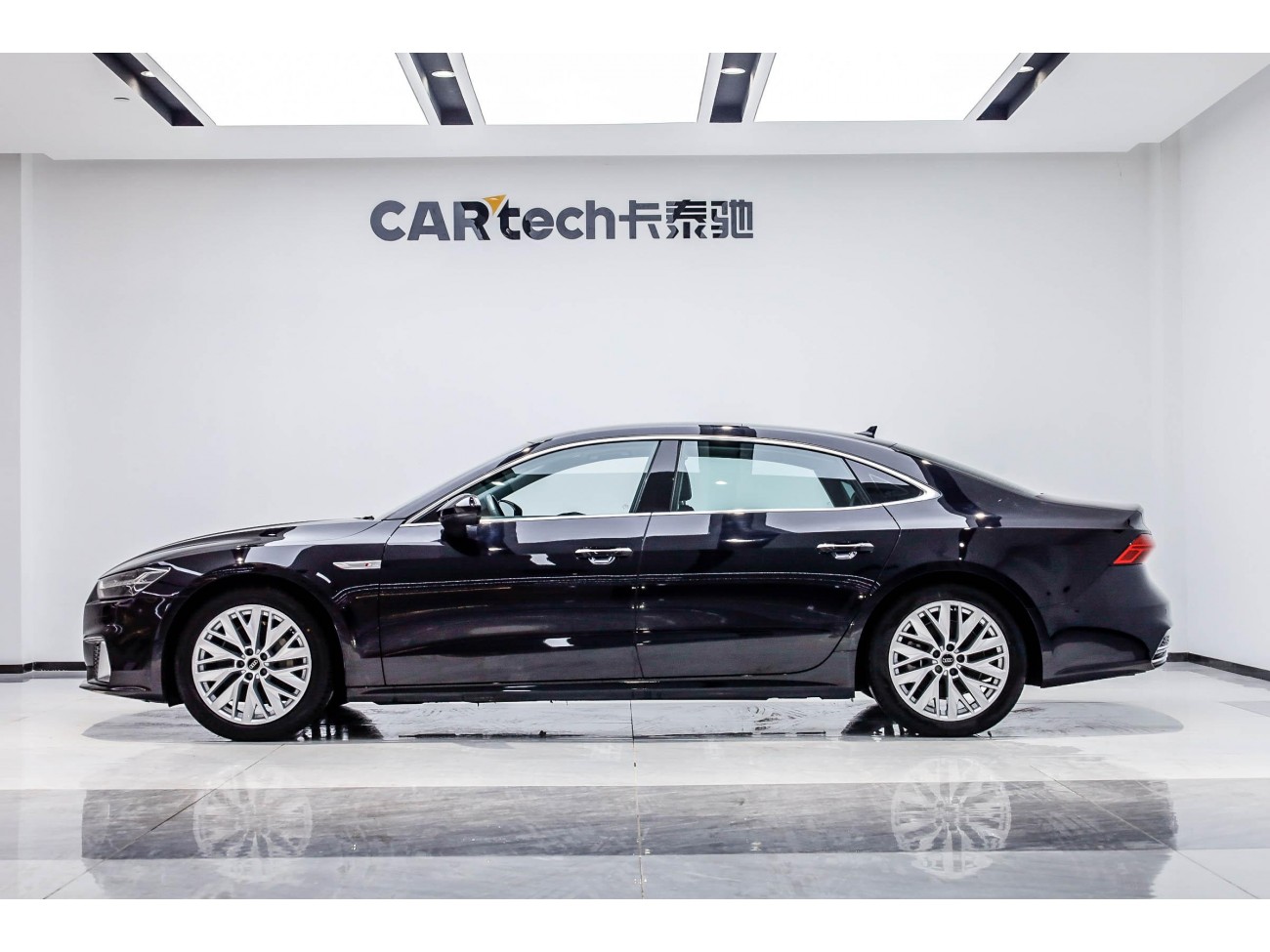 Audi A7L 45 TFSI 2024