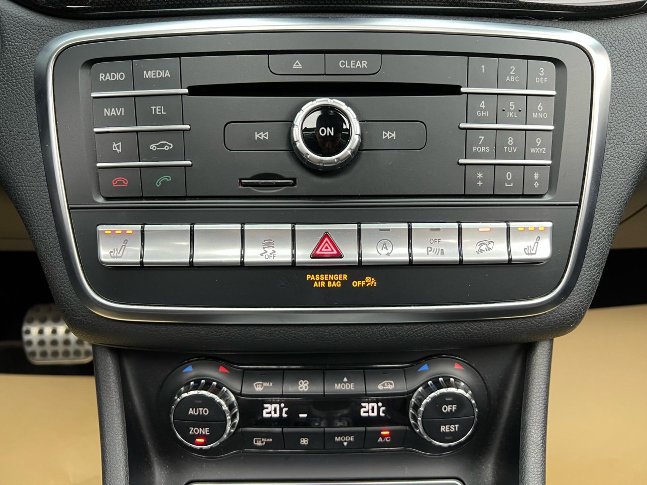 Mercedes-Benz GLA45 4MATIC 2018