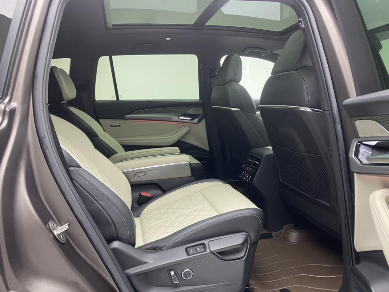 Audi Q6 50 TFSI 2022