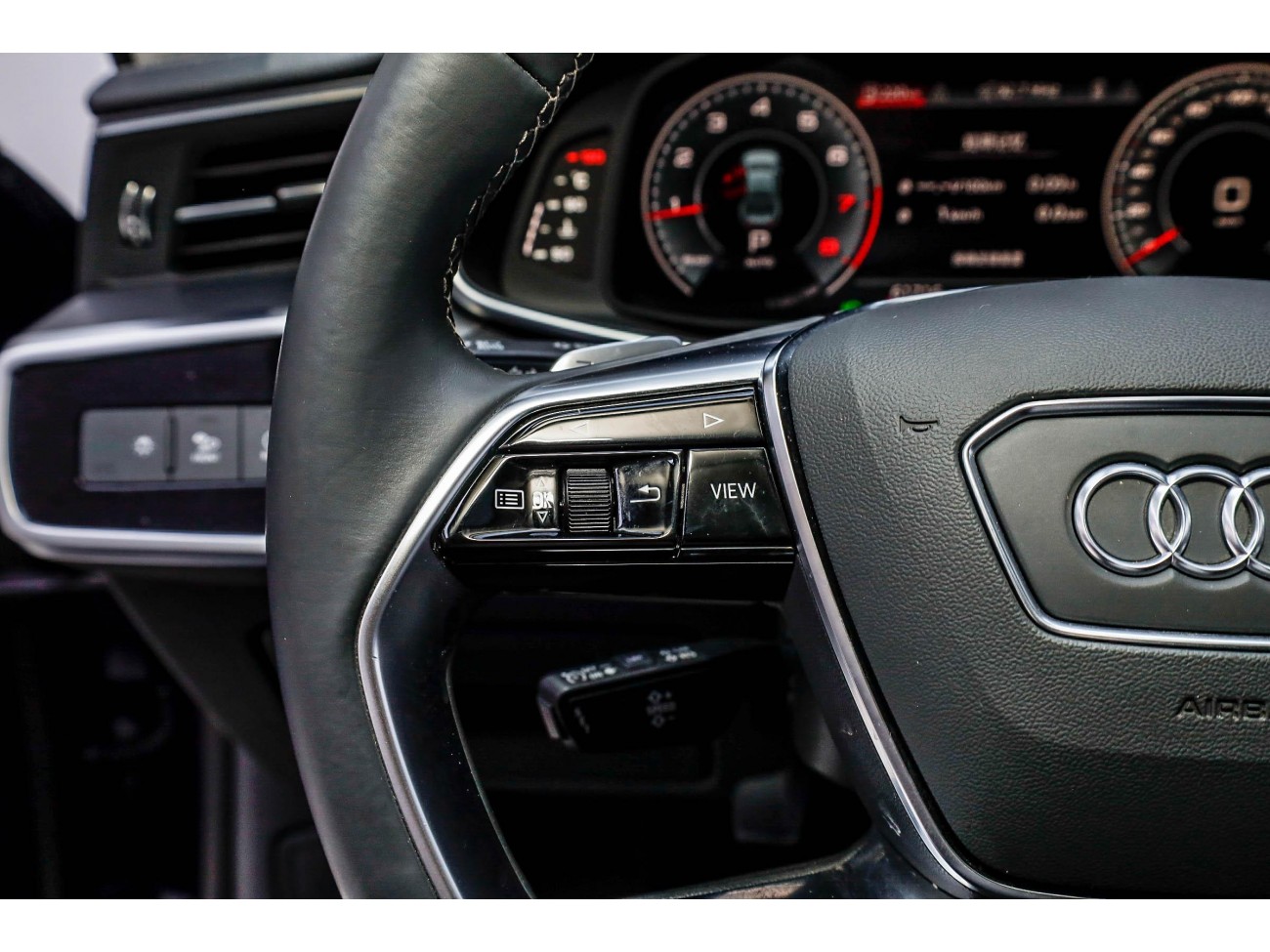 Audi A7L 45 TFSI 2024
