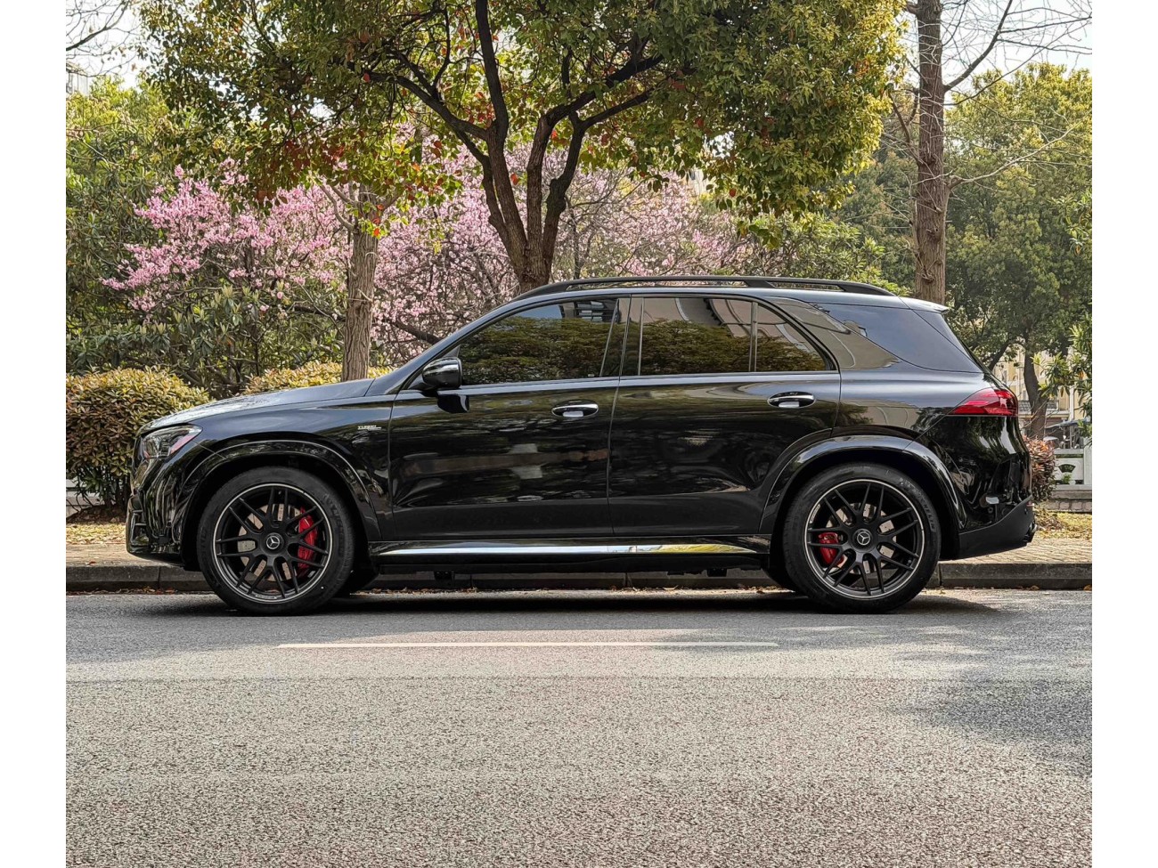 Mercedes-Benz GLE 53 4MATIC 2025