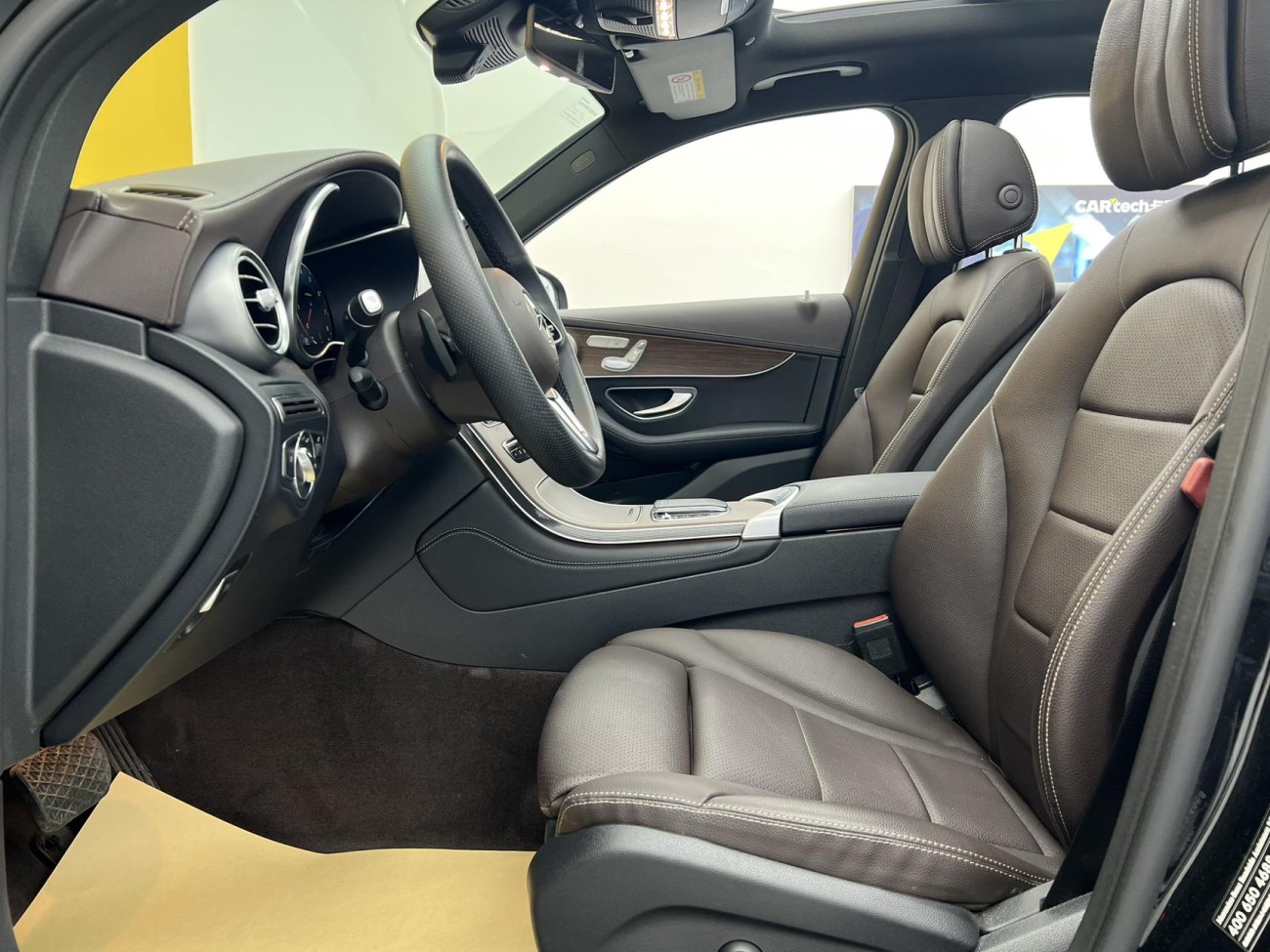 Mercedes-Benz GLC 300 L 2021