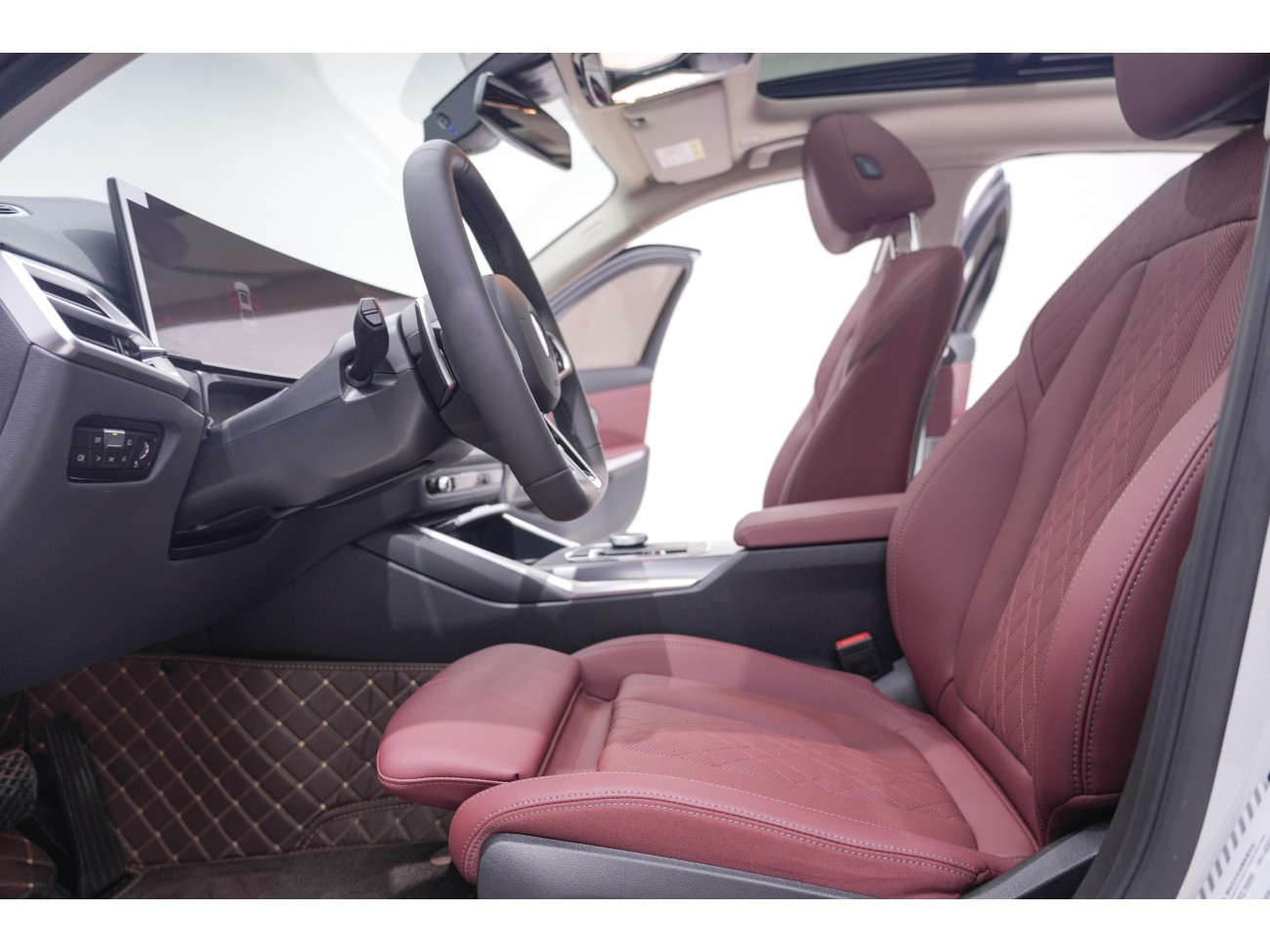 BMW 330Li 2025