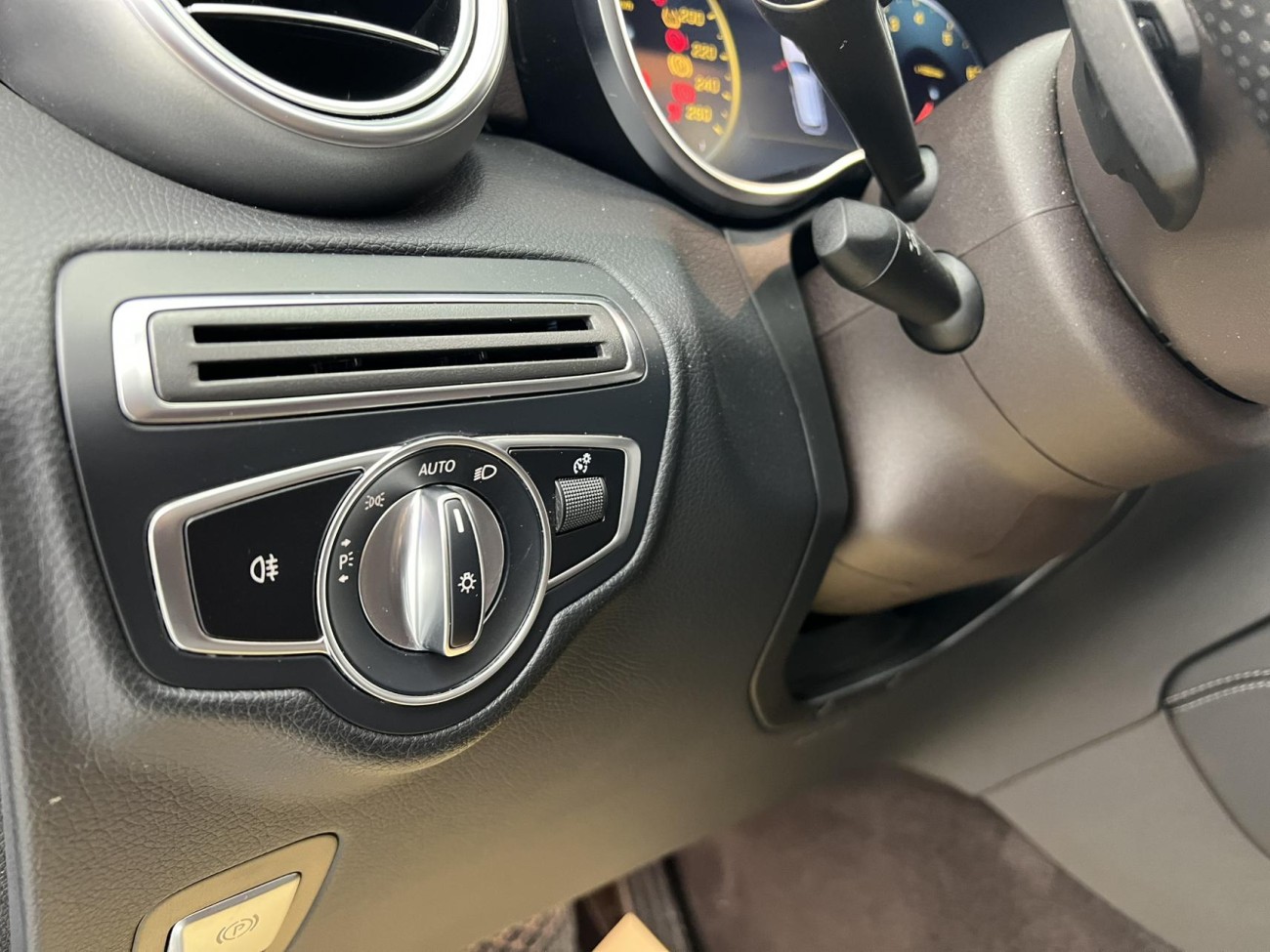 Mercedes-Benz GLC 300 L 2021