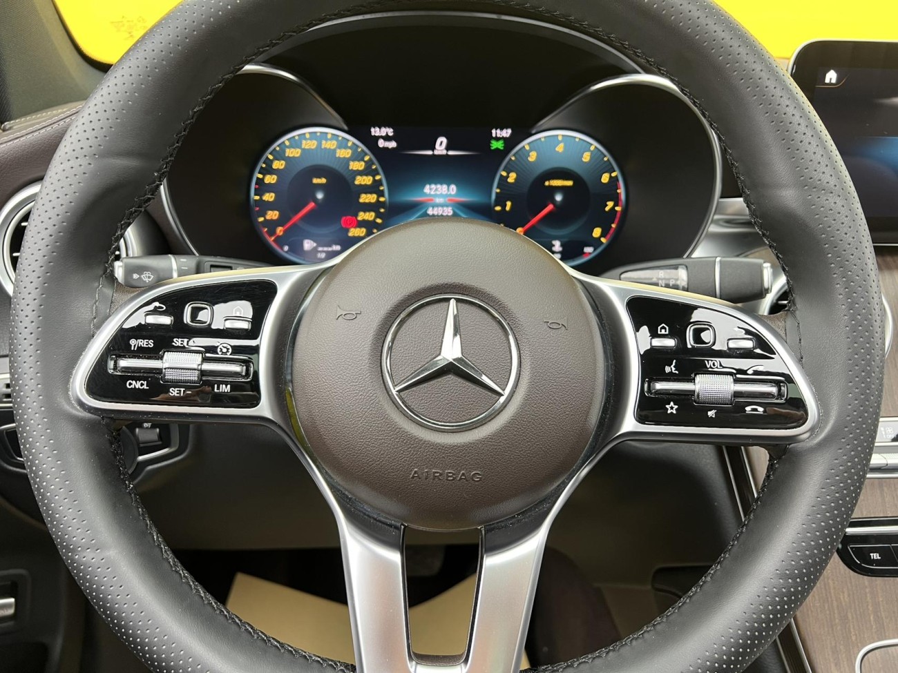 Mercedes-Benz GLC 300 L 2021