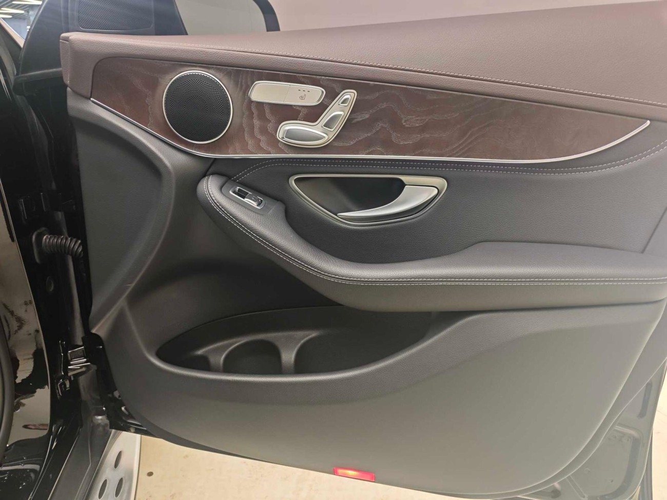 Mercedes-Benz GLC 300 L 2020