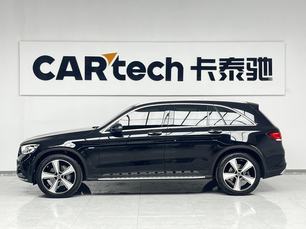 Mercedes-Benz GLC 300 L 2023