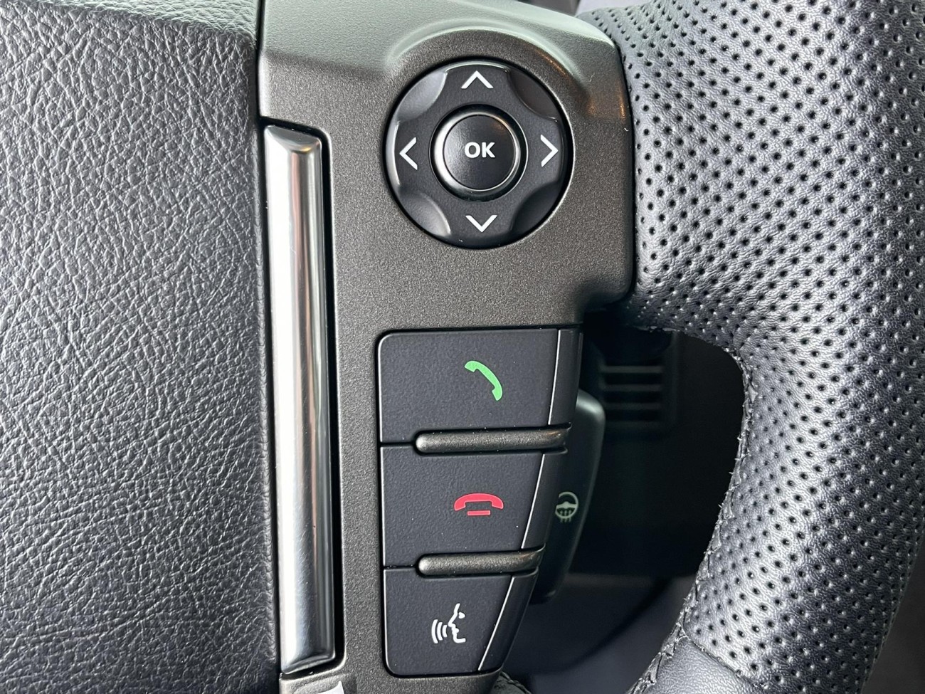 Land Rover Discovery 2019