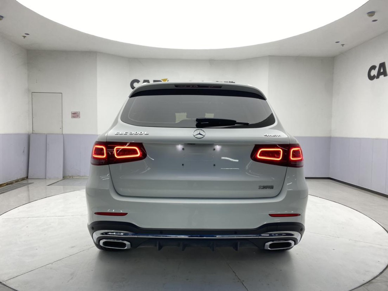 Mercedes-Benz GLC 300 L 2020