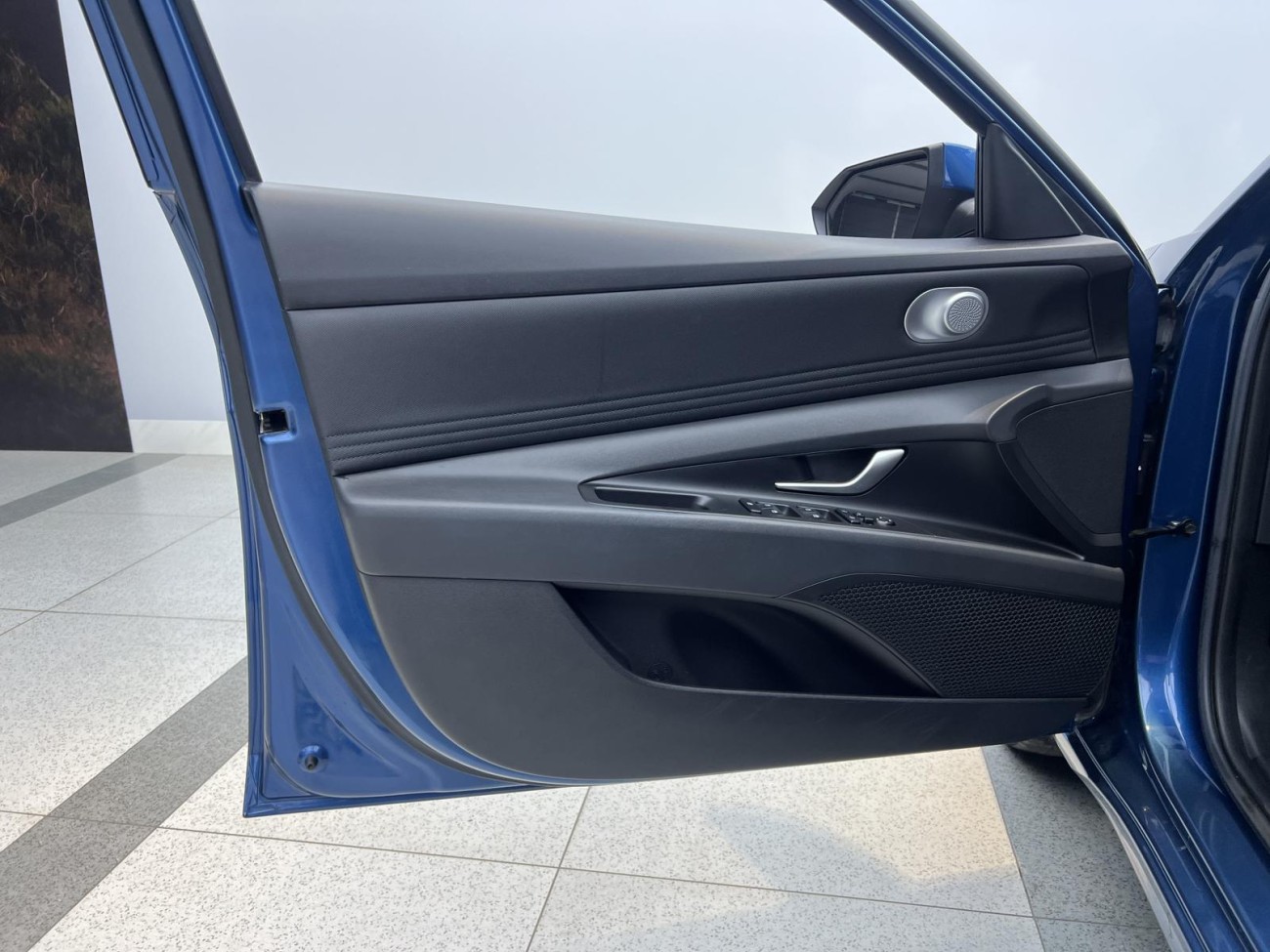 Hyundai Elantra 2012