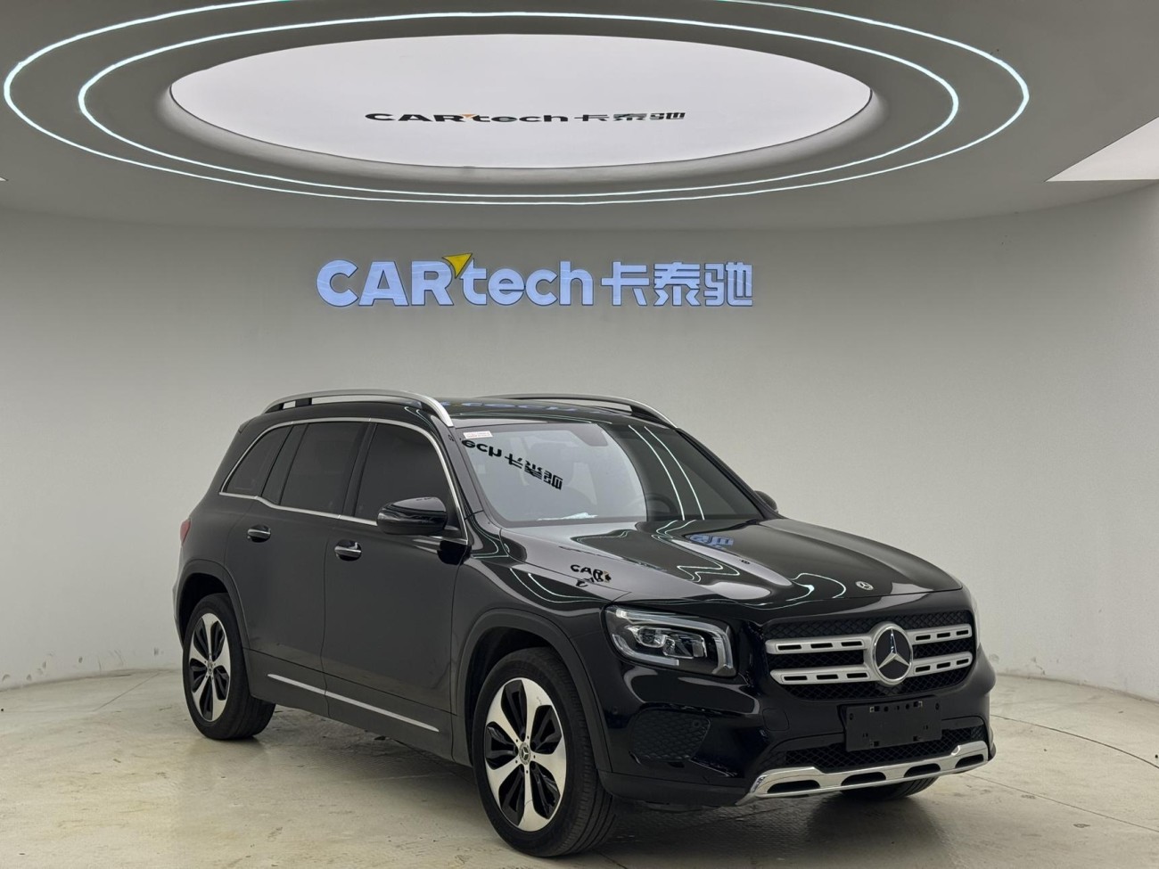 Mercedes-Benz GLB 2021