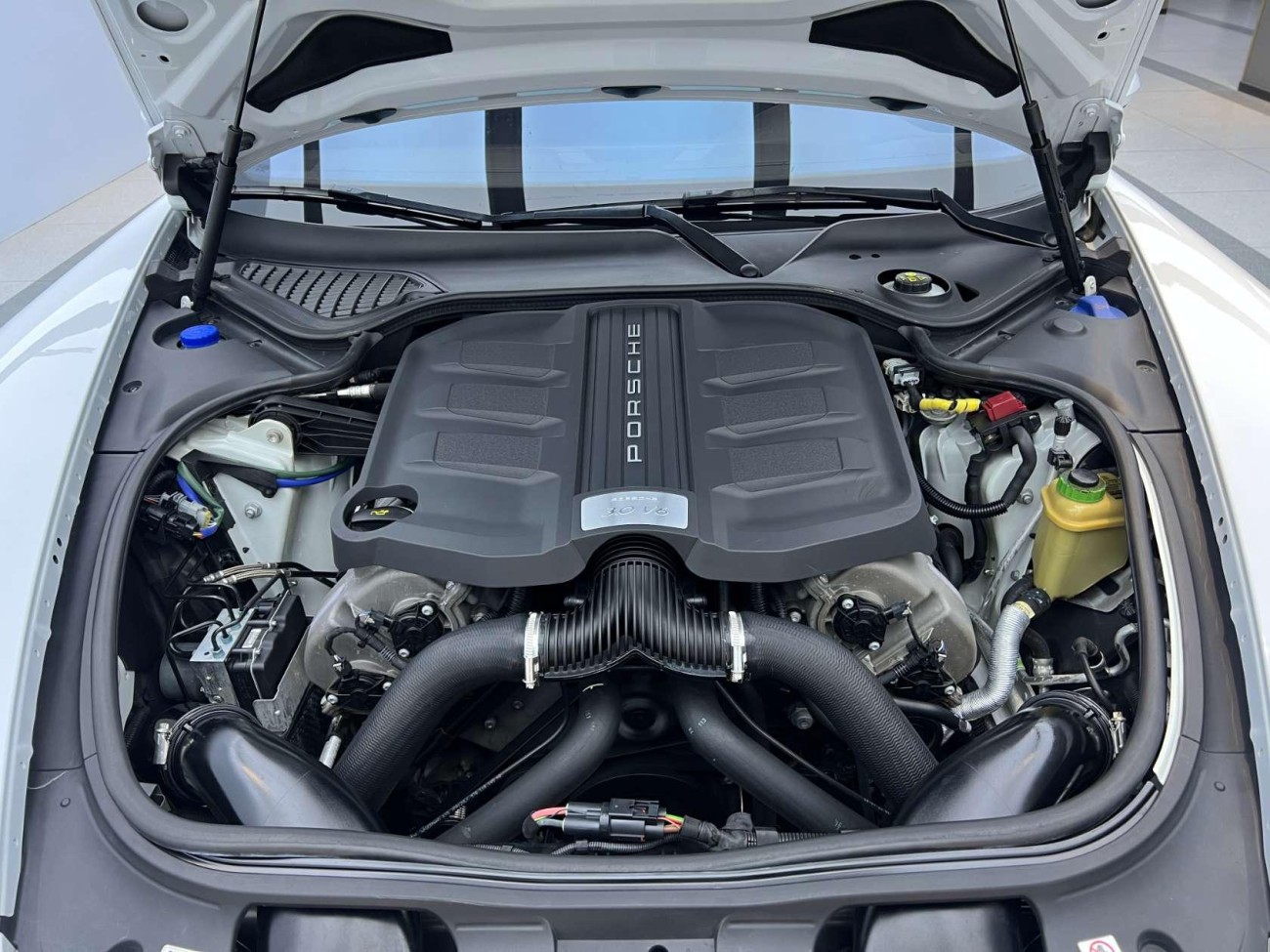 Porsche Panamera 2016