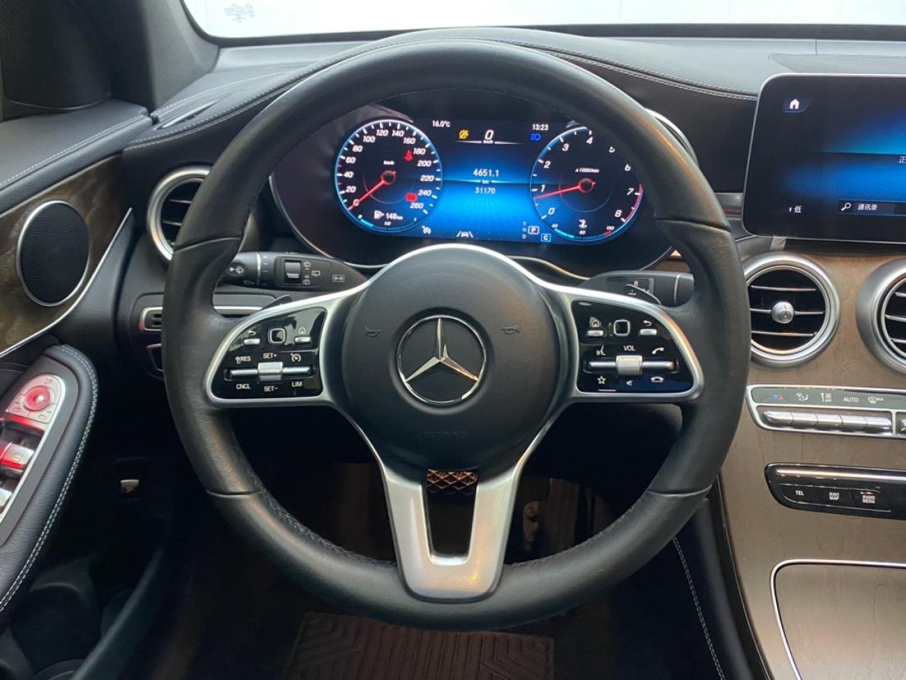 Mercedes-Benz GLC 300 L 2020