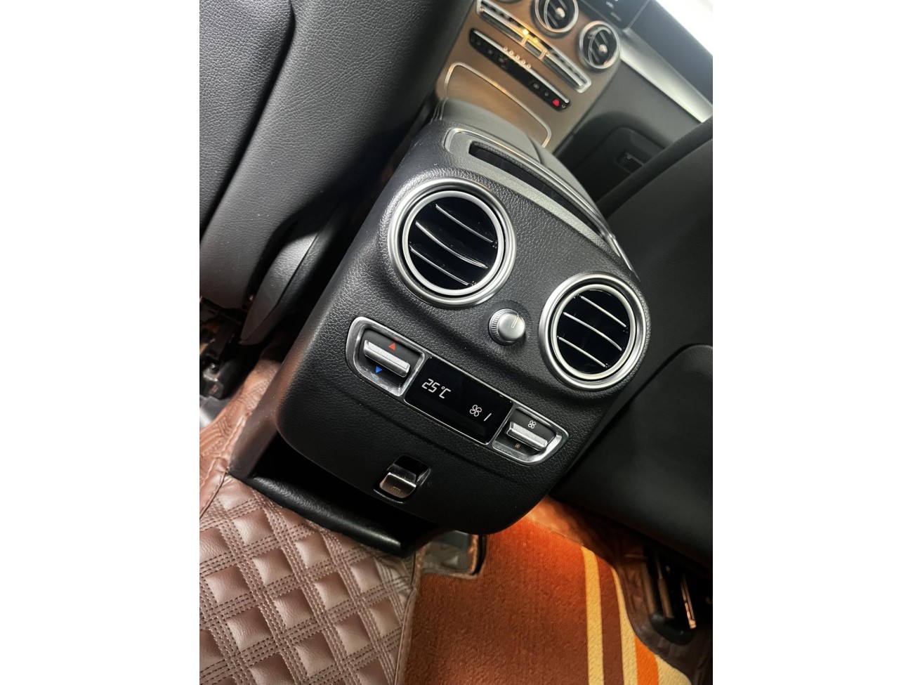 Mercedes-Benz GLC 300 L 2023