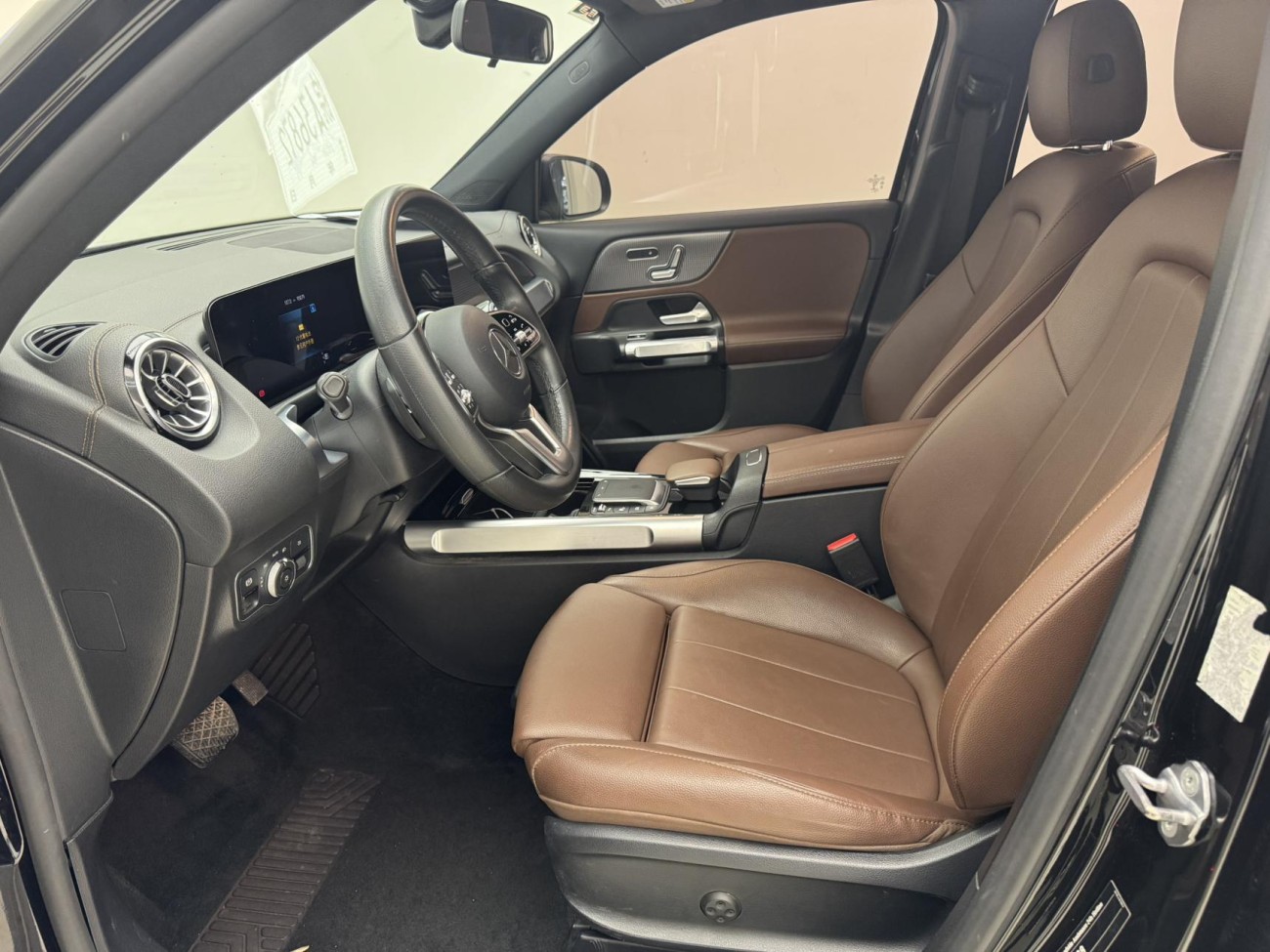 Mercedes-Benz GLB 2021