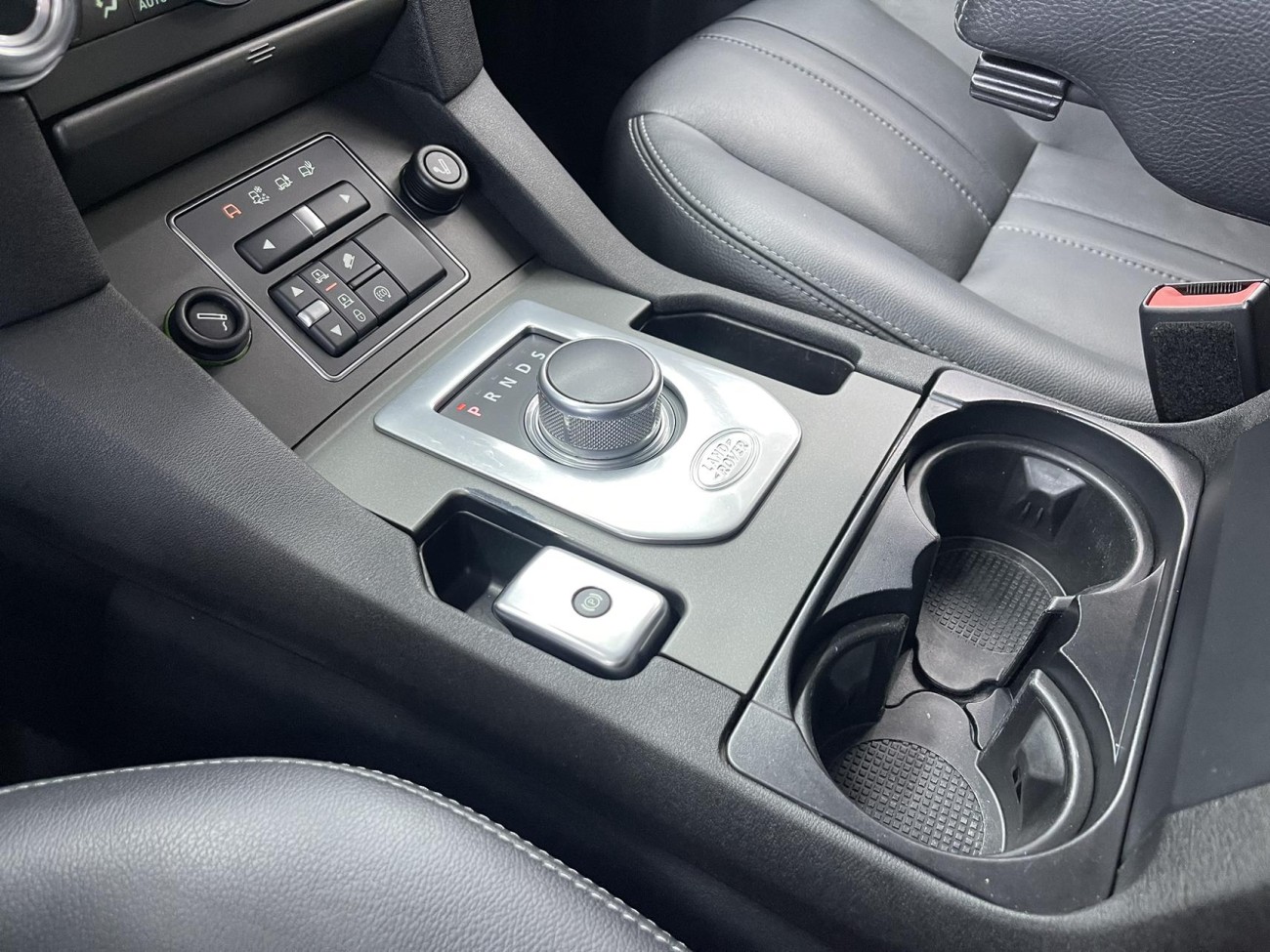 Land Rover Discovery 2019