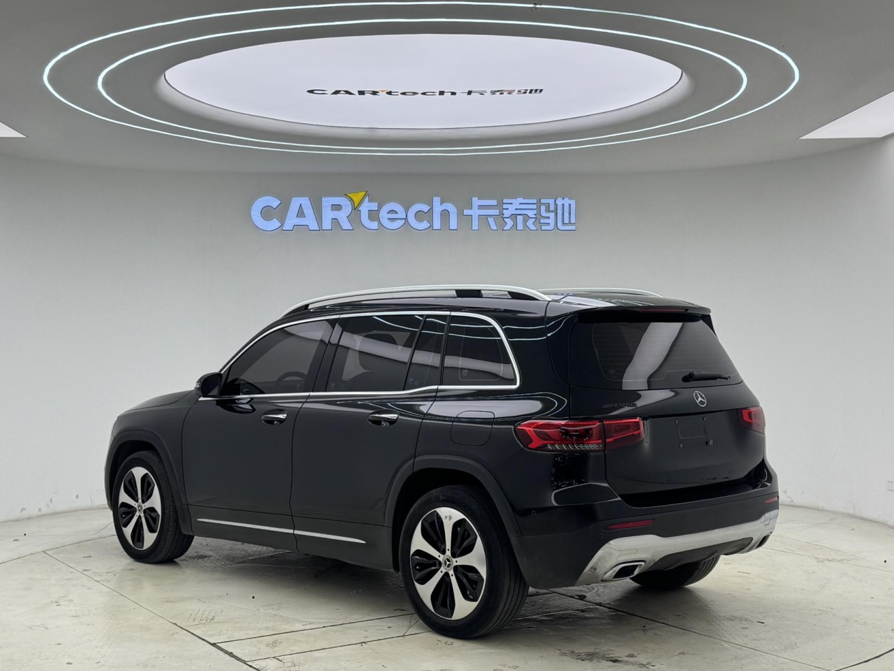 Mercedes-Benz GLB 2021