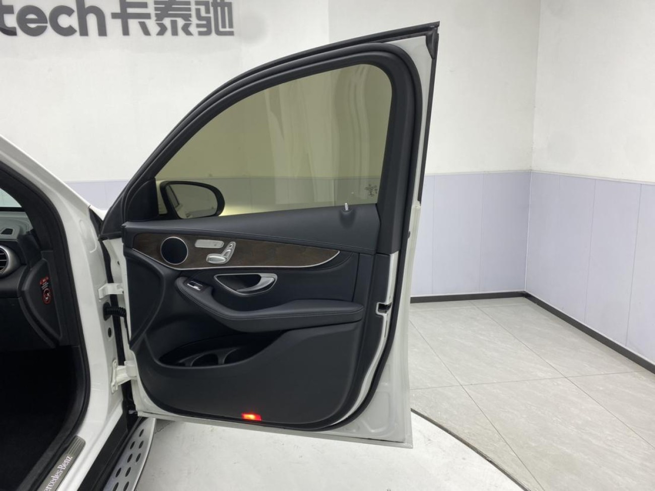 Mercedes-Benz GLC 300 L 2020