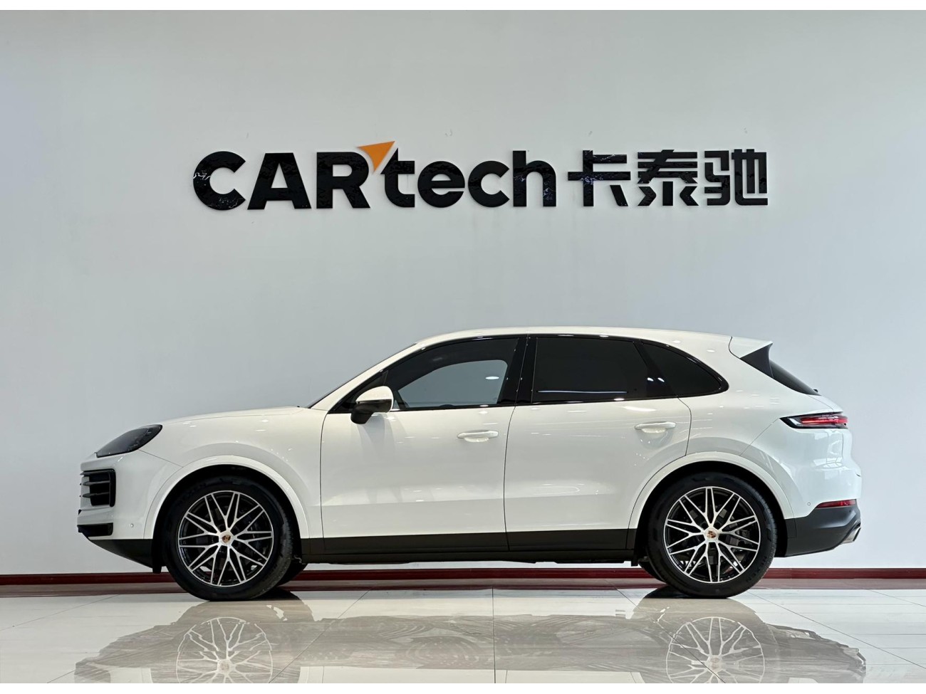 Porsche Cayenne 2025